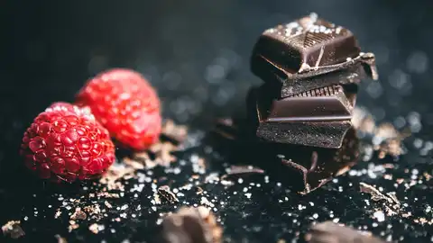 Siete beneficios de comer chocolate Siete beneficios de comer chocolate