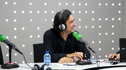 Ángel Antonio Herrera Estrena sección 'Vidas de otros'