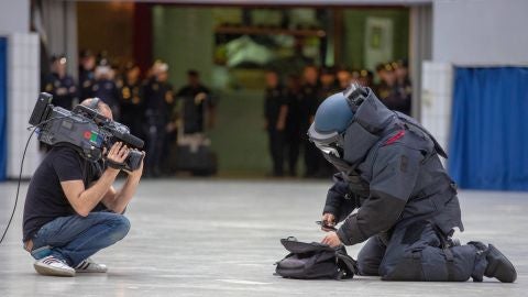 Imagen de archivo de un TEDAX realizando un simulacro