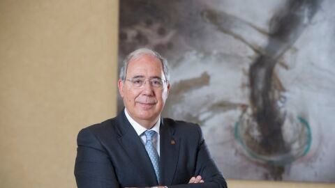 Roberto Fern&aacute;ndez D&iacute;az