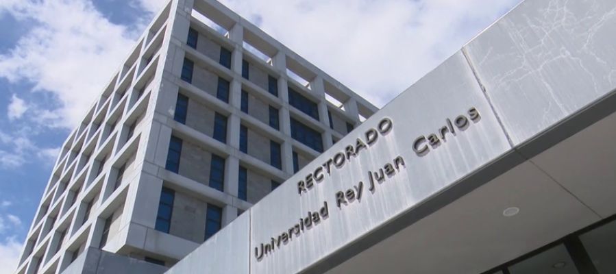 La URJC denuncia un borrado masivo de 5.400 emails de la cuenta del instituto que dirigía Álvarez Conde La URJC denuncia un borrado masivo de 5.400 emails de la cuenta del instituto que dirigía Álvarez Conde