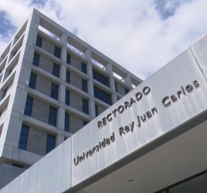 La URJC denuncia un borrado masivo de 5.400 emails de la cuenta del instituto que dirigía Álvarez Conde La URJC denuncia un borrado masivo de 5.400 emails de la cuenta del instituto que dirigía Álvarez Conde