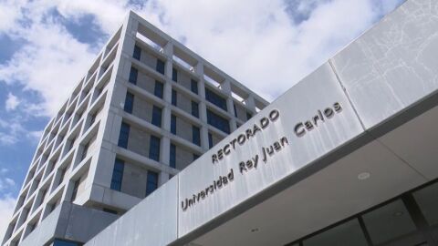 La URJC denuncia un borrado masivo de 5.400 emails de la cuenta del instituto que dirig&iacute;a &Aacute;lvarez Conde