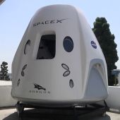 SpaceX ya tiene al primer pasajero que realizará un viaje privado a la Luna en uno de sus vehículos