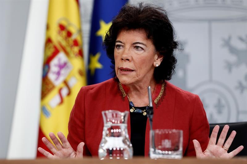 Celaá acusa a PP y Ciudadanos de utilizar métodos "escasamente democráticos" Celaá acusa a PP y Ciudadanos de utilizar métodos "escasamente democráticos"