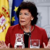 Isabel Celáa durante la rueda de prensa posterior al Consejo de Ministros