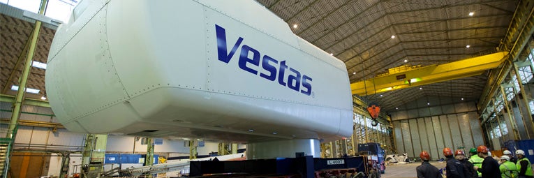 Vestas sólo garantiza unas cincuenta recolocaciones y fuera de España Vestas sólo garantiza unas cincuenta recolocaciones y fuera de España