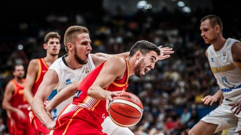 Momento del partido entre Ucrania y Espa&ntilde;a