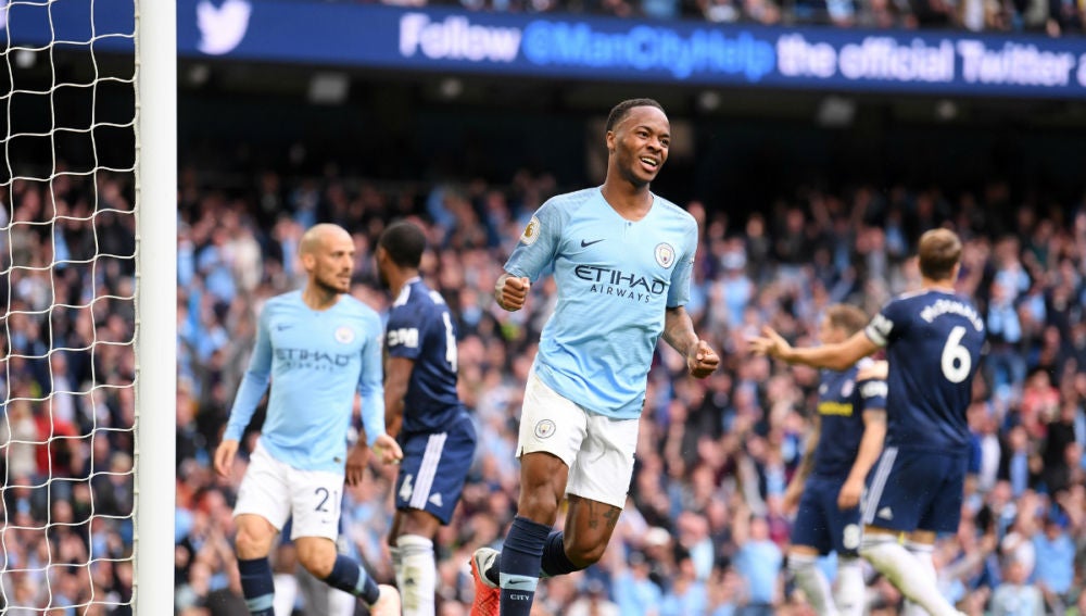 Sterling celebra un gol con el Manchester City