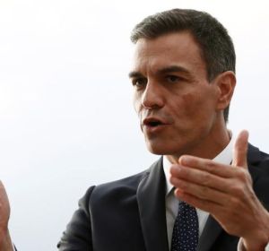 Noticias fin de Semana (15-09-18) Pedro Sánchez pide a título particular mediante burofax a los medios que hablaron de plagio en su tesis que se retracten Noticias fin de Semana (15-09-18) Pedro Sánchez pide a título particular mediante burofax a los medios que hablaron de plagio en su tesis que se retracten