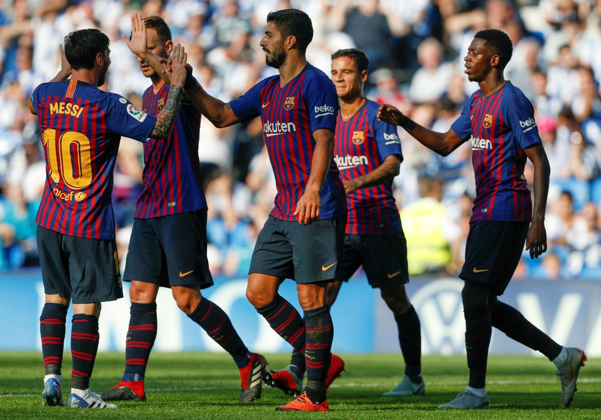 El Barcelona gana en Anoeta a una Real Sociedad que pagó muy caro sus errores El Barcelona gana en Anoeta a una Real Sociedad que pagó muy caro sus errores