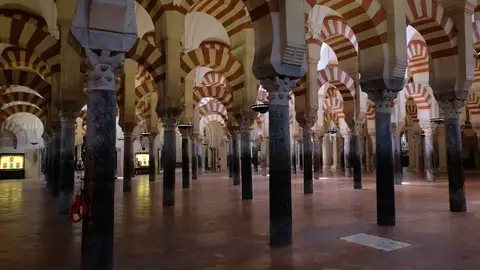 Noticias fin de Semana (15-09-18) Un informe determina que la Mezquita-Catedral de Córdoba no es propiedad de la iglesia Noticias fin de Semana (15-09-18) Un informe determina que la Mezquita-Catedral de Córdoba no es propiedad de la iglesia