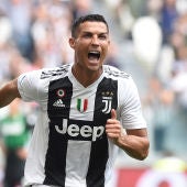 Cristiano Ronaldo celebra su primer gol con la Juventus
