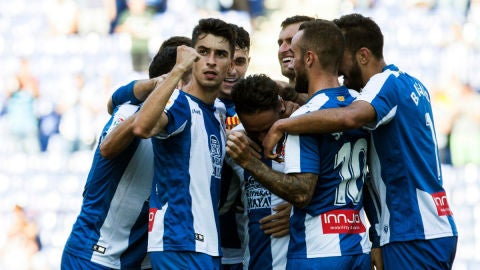 El Espanyol celebra un gol