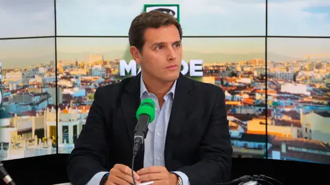 Albert Rivera en los estudios de Onda Cero Albert Rivera en los estudios de Onda Cero