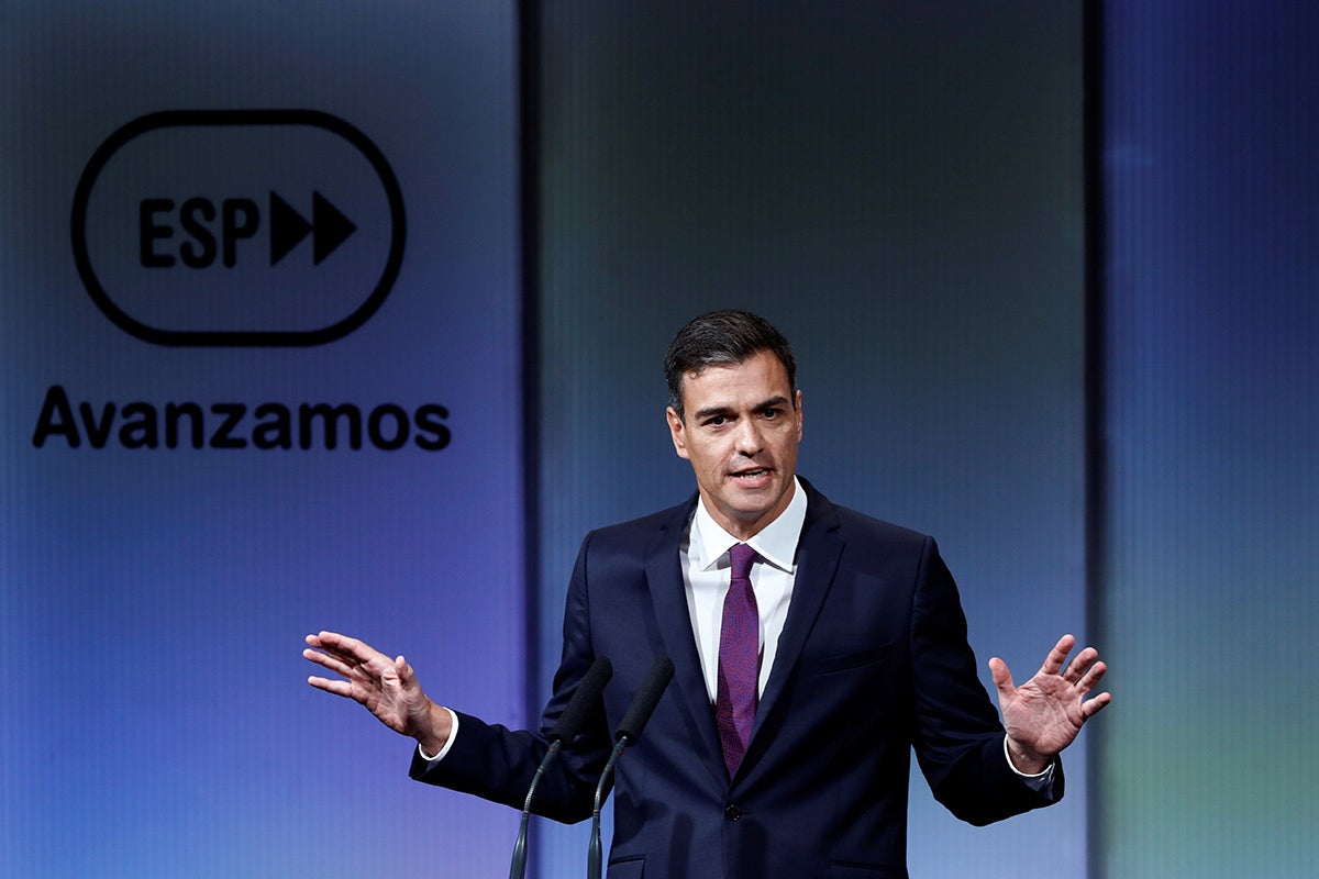 Las preguntas de Amón: "¿Cuáles serán los límites del aforamiento, el Rey o acaso el presidente del Gobierno?" Las preguntas de Amón: "¿Cuáles serán los límites del aforamiento, el Rey o acaso el presidente del Gobierno?"