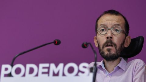 Pablo Echenique en rueda de prensa