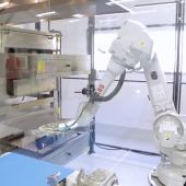 Una máquina robotizada trabajando