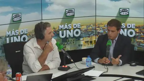 Albert Rivera: "El ausunto de la tesis de Sánchez se parece a los inicios del caso Cifuentes" Albert Rivera: "El ausunto de la tesis de Sánchez se parece a los inicios del caso Cifuentes"