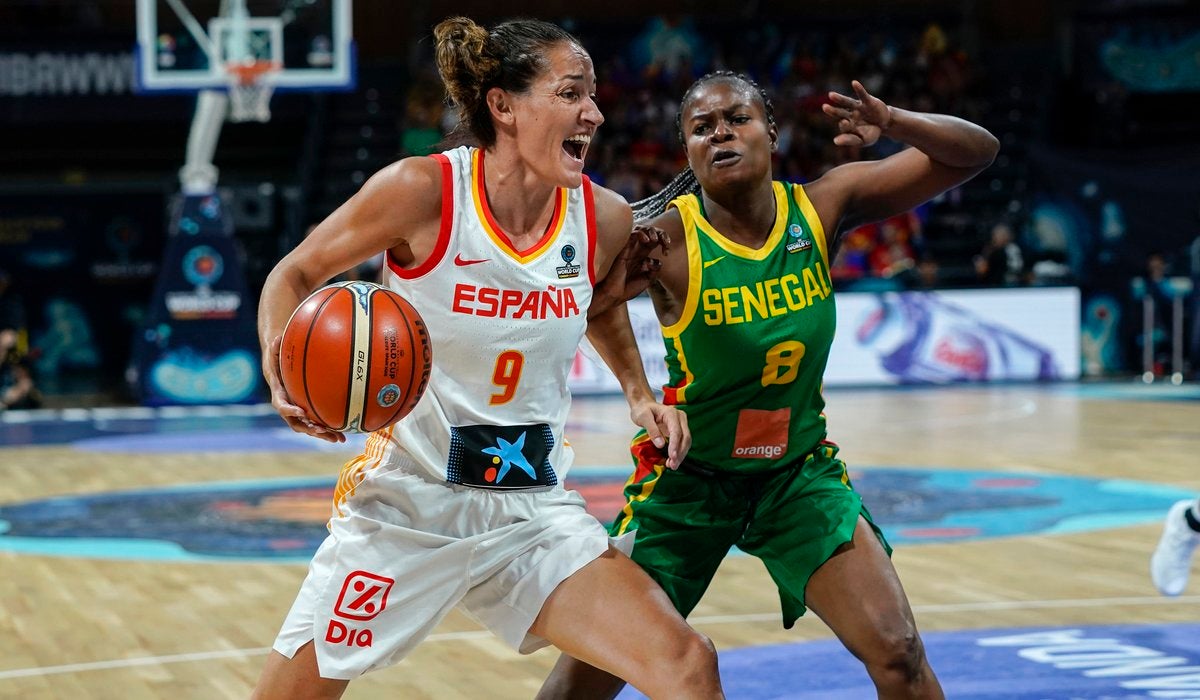 Laia Palau: "Lo hemos vuelto a hacer ante un equipo como Rusia que era muy difícil" Laia Palau: "Lo hemos vuelto a hacer ante un equipo como Rusia que era muy difícil"