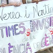 Concentración en repulsa por los asesinatos de dos niñas en Castellón