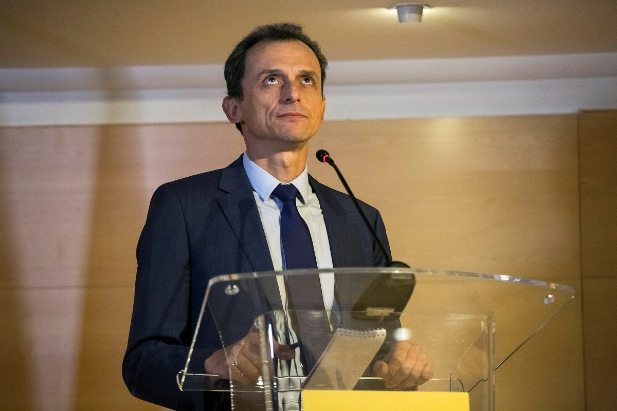 La Brújula de la Economía: ¿Ha cumplido Pedro Duque sus obligaciones tributarias? La Brújula de la Economía: ¿Ha cumplido Pedro Duque sus obligaciones tributarias?