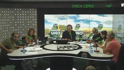 "King Tonyc", el rapero monárquico, le dedica un rap a los "republicarcas", en Más de uno "King Tonyc", el rapero monárquico, le dedica un rap a los "republicarcas", en Más de uno