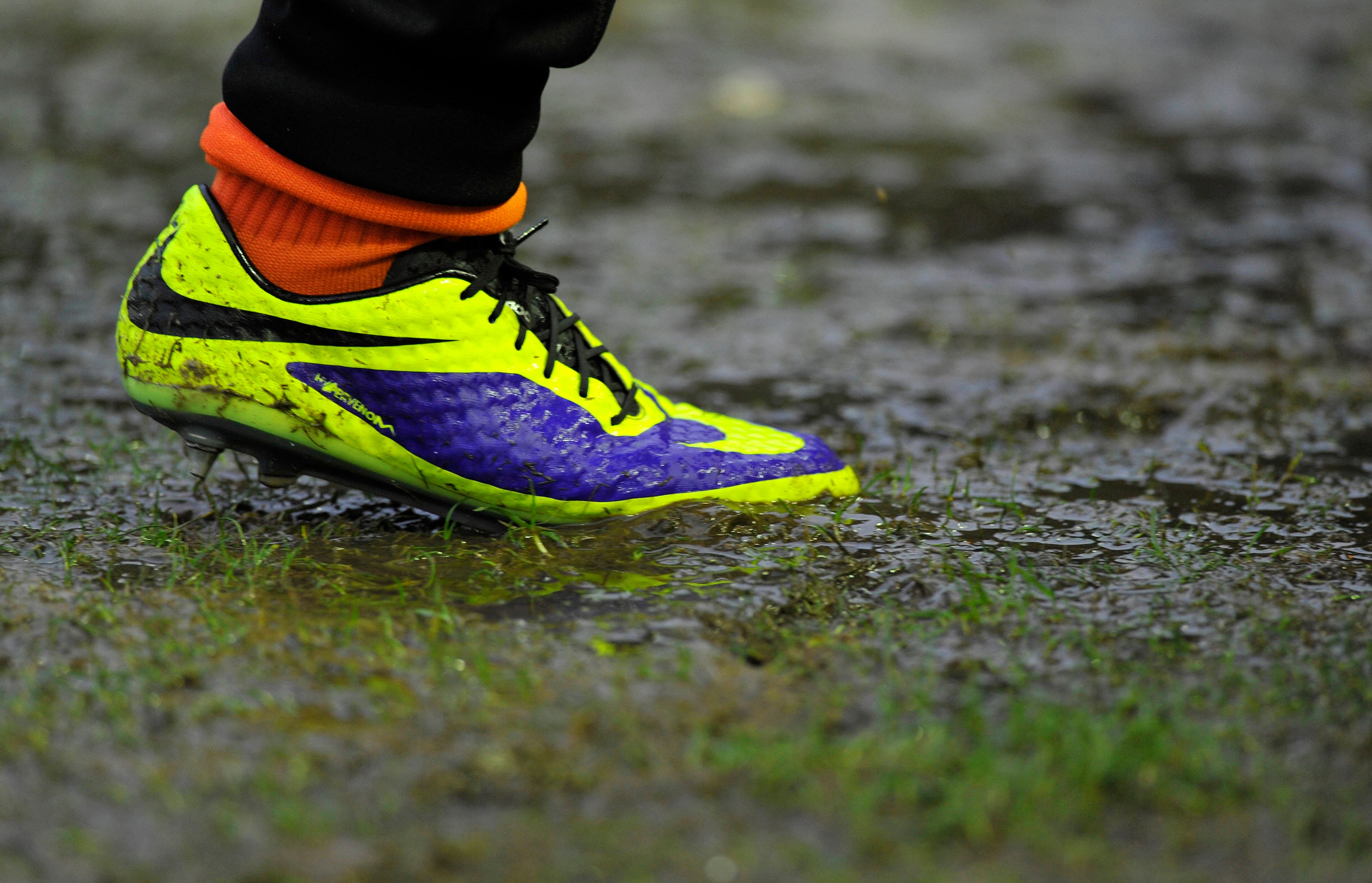 Denuncian a un equipo de fútbol de Hortaleza por consumir alcohol y drogas y por insultos homófobos Denuncian a un equipo de fútbol de Hortaleza por consumir alcohol y drogas y por insultos homófobos