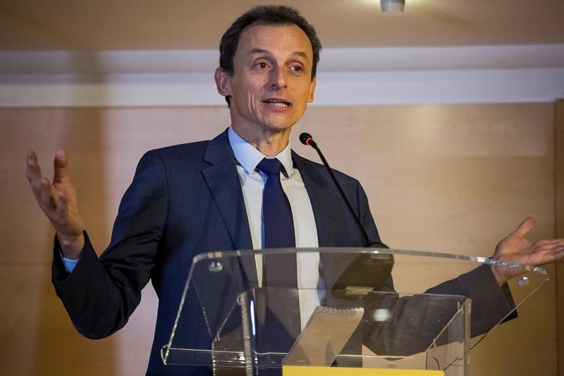 El pago del autoalquiler de la casa de Pedro Duque no figura en las cuentas de la empresa El pago del autoalquiler de la casa de Pedro Duque no figura en las cuentas de la empresa