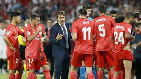 Julen Lopetegui da instrucciones