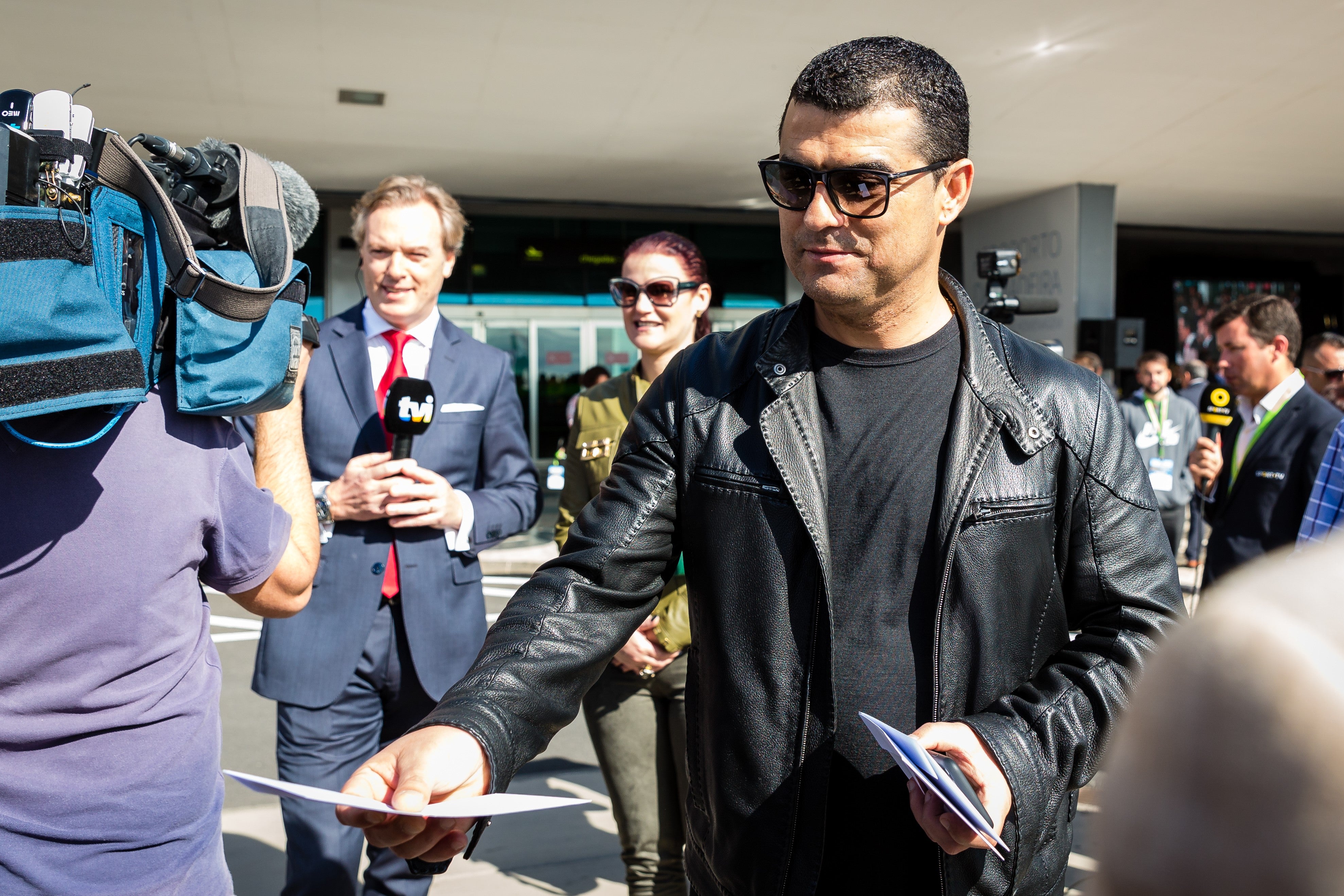 El hermano de Cristiano Ronaldo estalla contra la FIFA: "El fútbol está podrido, es una vergüenza" El hermano de Cristiano Ronaldo estalla contra la FIFA: "El fútbol está podrido, es una vergüenza"