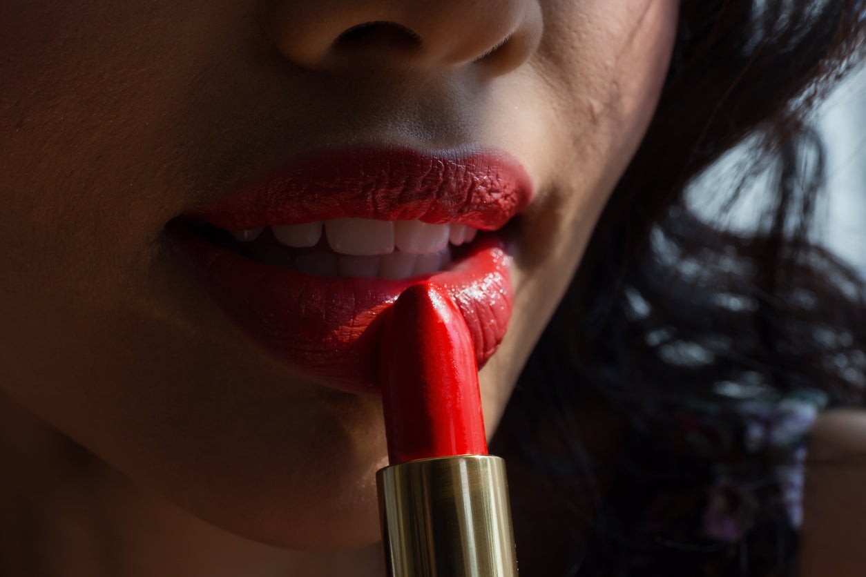 El orden mundial: El pintalabios, símbolo de rebeldía y trasgresión