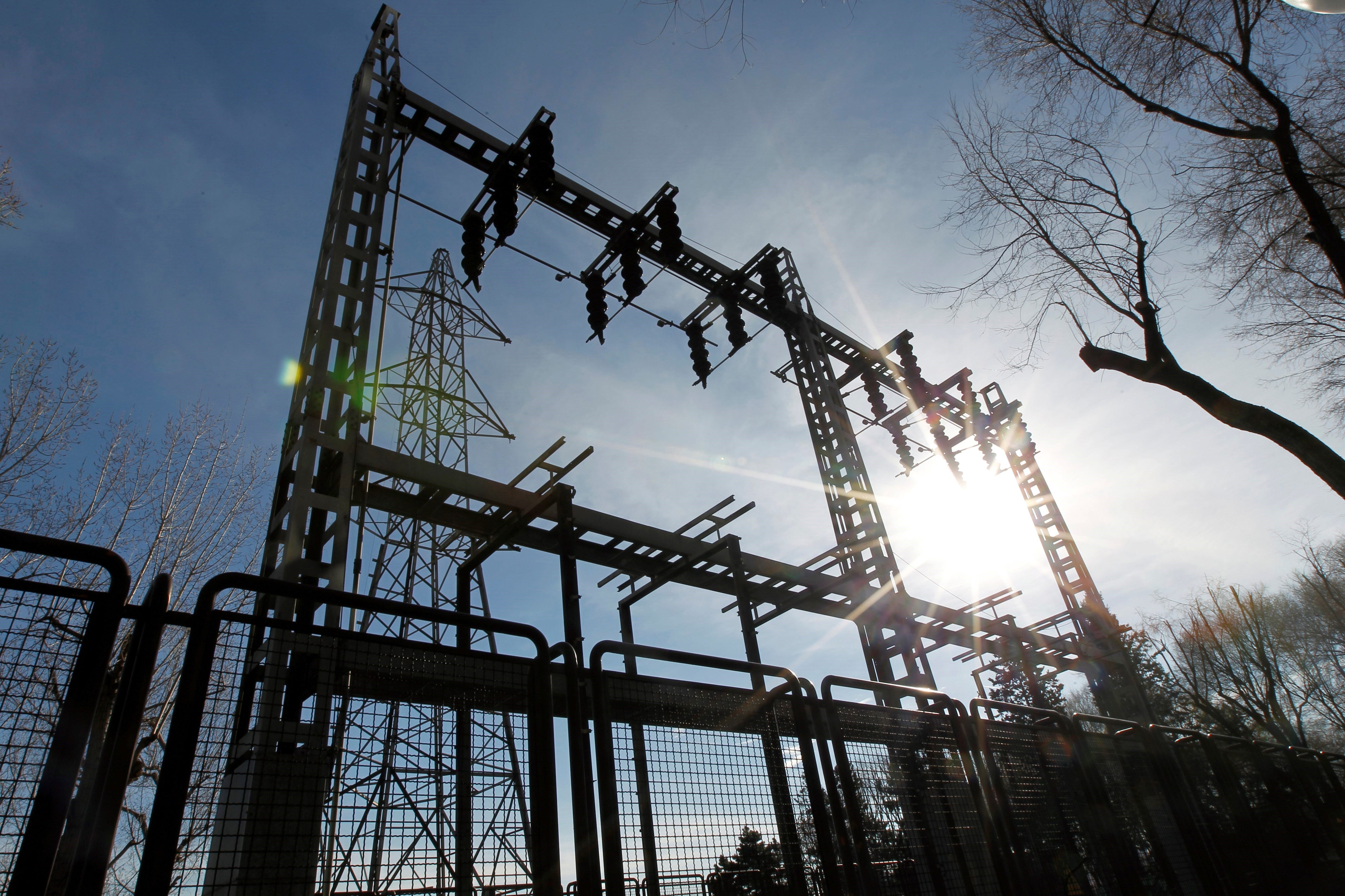 Desde 2018 Extremadura ha recibido casi 11 millones de euros en ayudas para la industria electrointensiva Desde 2018 Extremadura ha recibido casi 11 millones de euros en ayudas para la industria electrointensiva