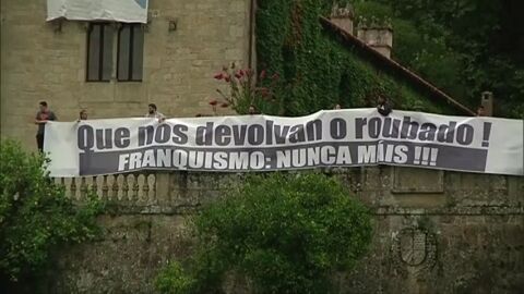 Los 19 de Meirás ven "una barbaridad" que los Franco quieran "criminalizar" la democracia Los 19 de Meirás ven "una barbaridad" que los Franco quieran "criminalizar" la democracia