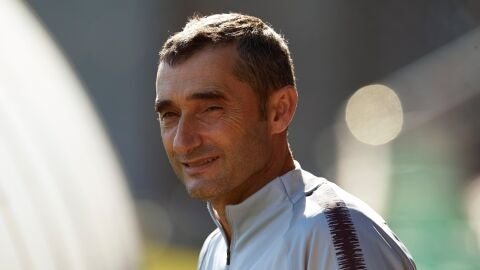 Valverde, antes del entrenamiento del Bar&ccedil;a
