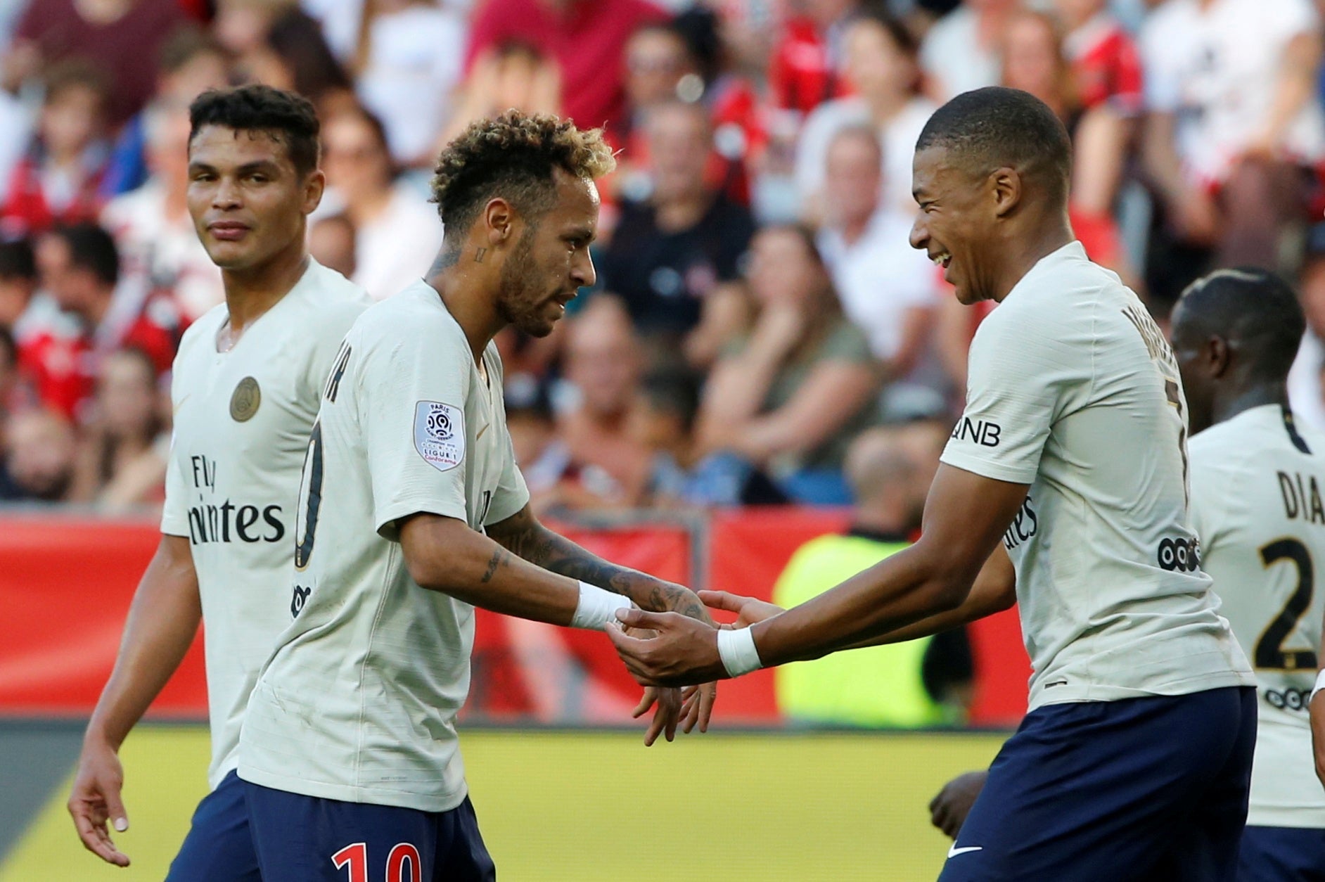 Doblete de Neymar ante el Niza para mantener al PSG líder de la Liga en Francia Doblete de Neymar ante el Niza para mantener al PSG líder de la Liga en Francia