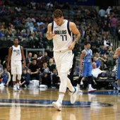 Luka Doncic, con los Mavericks Luka Doncic, con los Mavericks