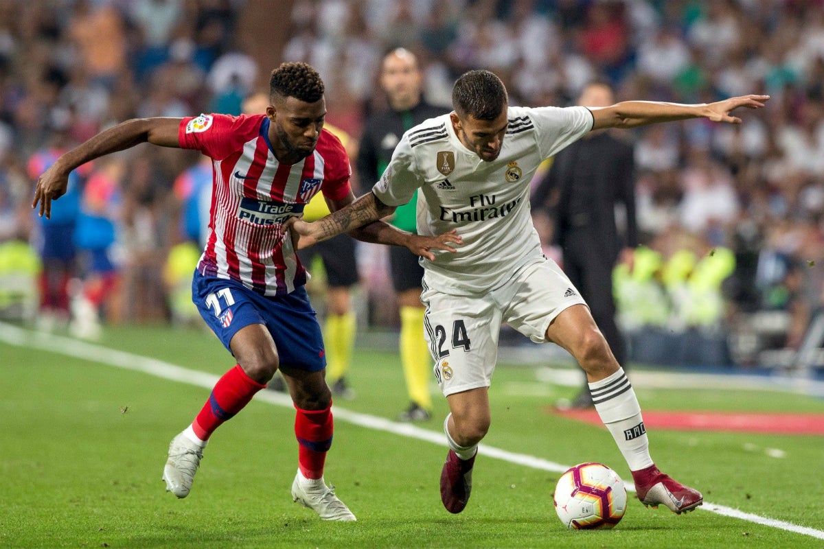 Dani Ceballos pide sitio en la medular del Real Madrid tras su gran partido en el derbi ante el Atlético Dani Ceballos pide sitio en la medular del Real Madrid tras su gran partido en el derbi ante el Atlético