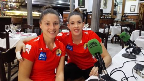 Sole L&oacute;pez y Emma Boada, jugadoras del Rinc&oacute;n Fertilidad, tras la concentraci&oacute;n con Espa&ntilde;a