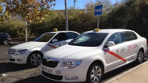 Los taxistas reclaman el área de prestación conjunta del Campo de Calatrava Los taxistas reclaman el área de prestación conjunta del Campo de Calatrava