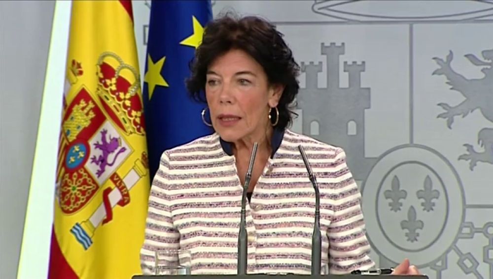 La vicepresidenta del Gobierno, Isabel Celaá