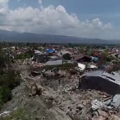 Las consecuencias tras cuatro días del terremoto y tsunami de Indonesia