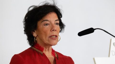 La ministra de Educaci&oacute;n, Isabel Cela&aacute;