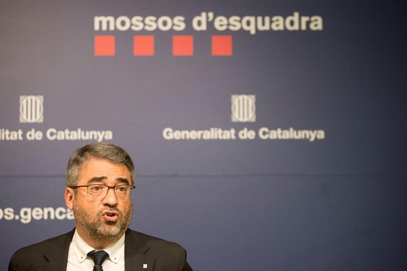 El director de los Mossos deja el cargo en vísperas del aniversario del 1-O El director de los Mossos deja el cargo en vísperas del aniversario del 1-O
