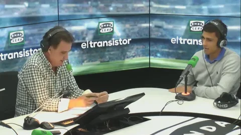 Aquí puedes ver la entrevista completa de José Ramón de La Morena a Rodrigo en El Transistor Aquí puedes ver la entrevista completa de José Ramón de La Morena a Rodrigo en El Transistor