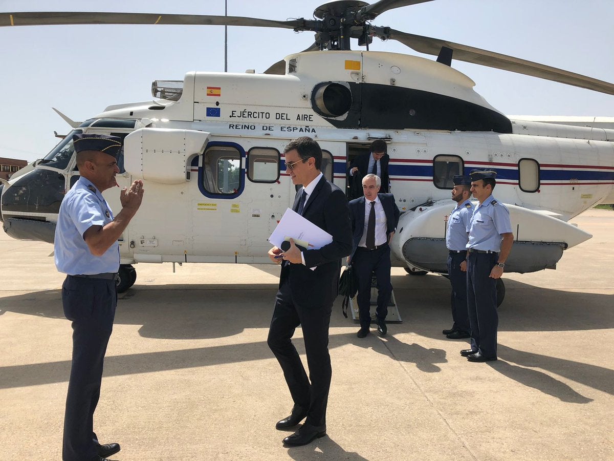 Personas Físicas: Sánchez se gasta 5.400 millones de euros en la compra de helicópteros Personas Físicas: Sánchez se gasta 5.400 millones de euros en la compra de helicópteros