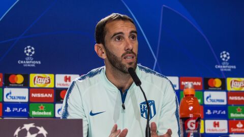 God&iacute;n se explica en rueda de prensa
