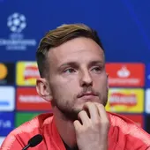 Ivan Rakitic, en rueda de prensa Ivan Rakitic, en rueda de prensa