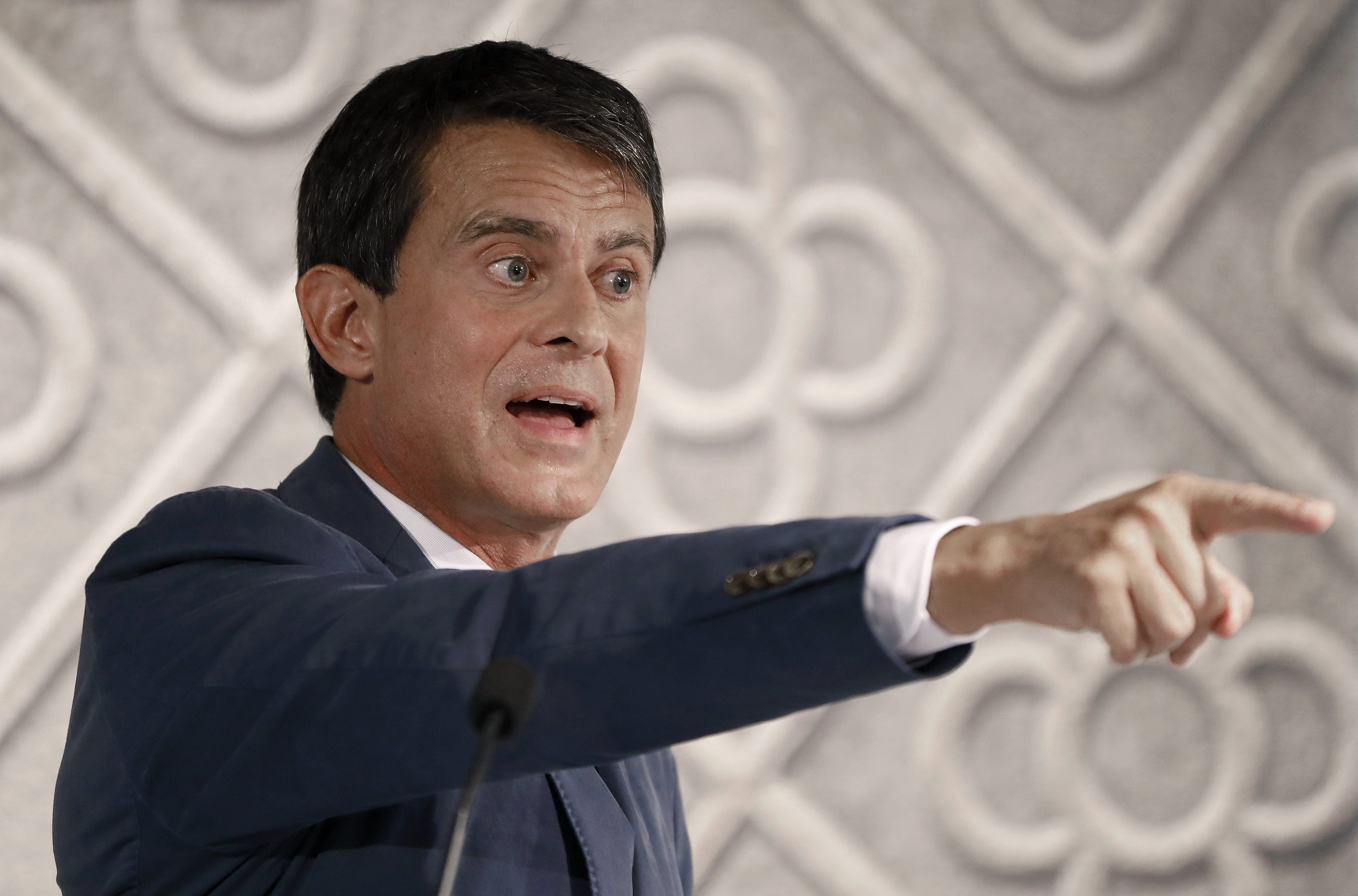 Manuel Valls confirma que irá a la manifestación del domingo en Madrid Manuel Valls confirma que irá a la manifestación del domingo en Madrid