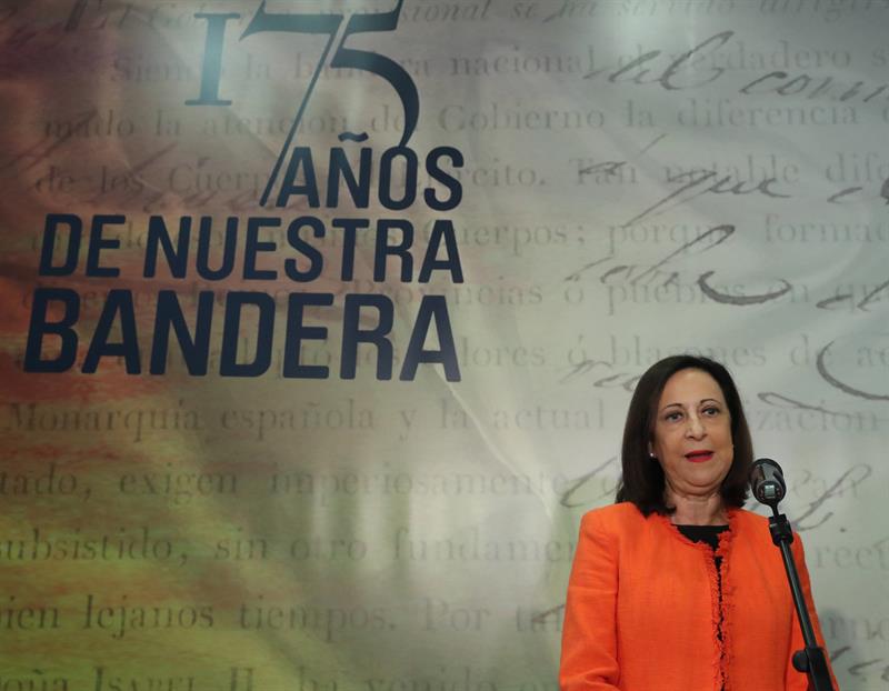 La ministra de Defensa impondrá este viernes condecoraciones a militares de 'Extremadura' XI tras su regreso de Líbano La ministra de Defensa impondrá este viernes condecoraciones a militares de 'Extremadura' XI tras su regreso de Líbano
